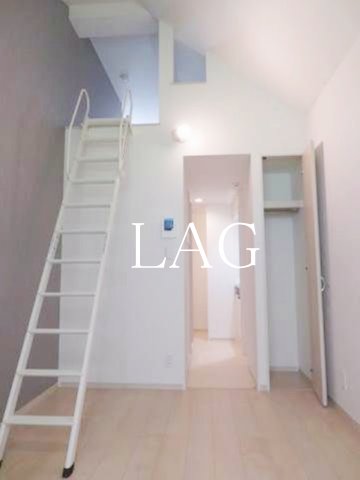 居室・リビング　洋室のお部屋です。