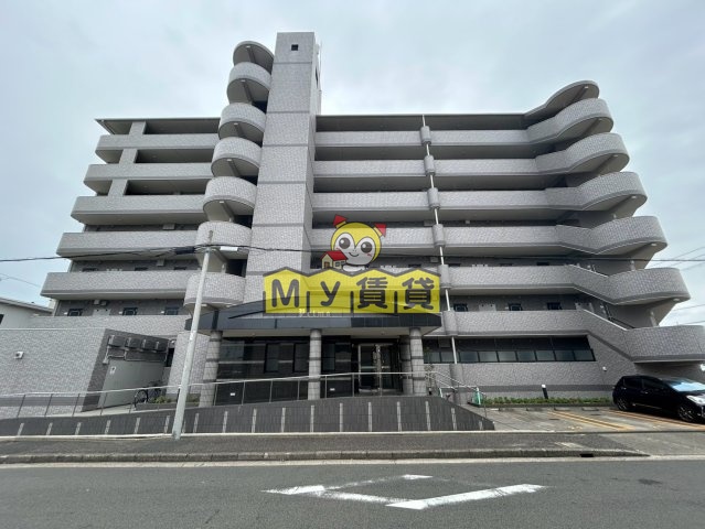 建物外観　Prima (プリーマ)