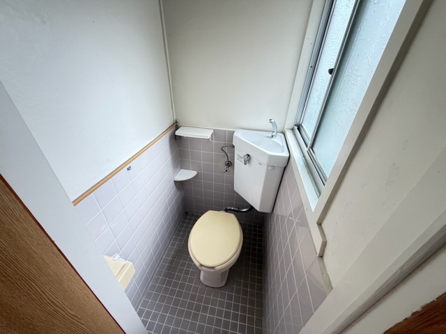 浜寺借家のトイレ写真