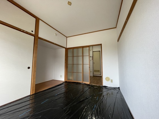 居室・リビング　※別部屋の写真です