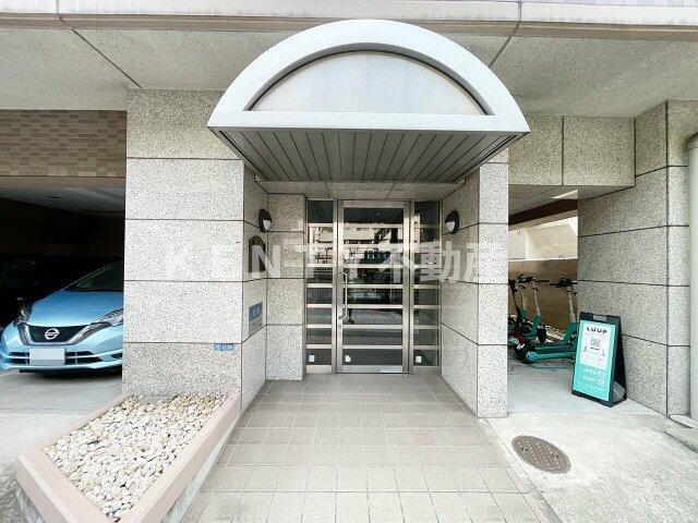 エントランス　清潔なエントランスです