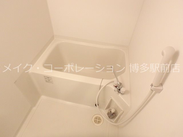 バス・シャワールーム　※写真は棟内別部屋参考写真