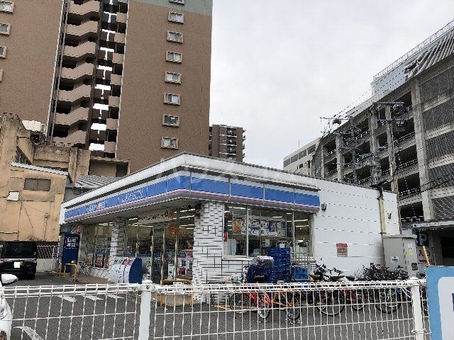コンビニ　ローソン 博多千代四丁目店（コンビニ）まで287m