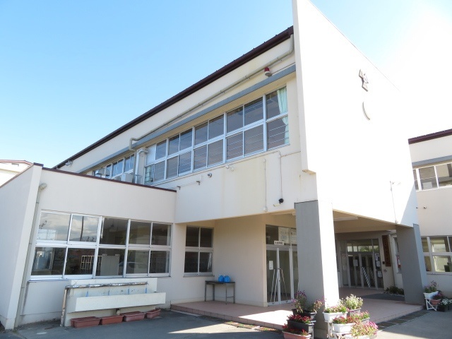 中学校　松本市立開成中学校（中学校）まで2375m