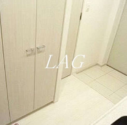 玄関　玄関です。