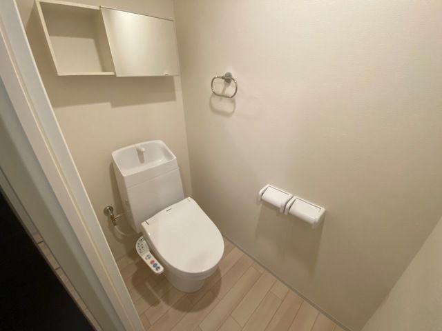 トイレ　同じ施工のイメージ写真