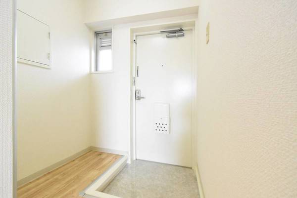 玄関　ビレッジハウスの同一物件・同一タイプの間取りの写真です