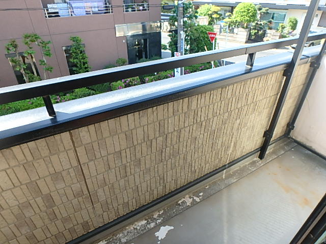 バルコニー　※別室参考写真