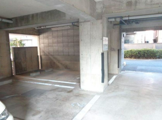 駐車場　駐車場です