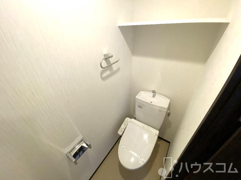 トイレ　冬場も安心の温水洗浄便座！