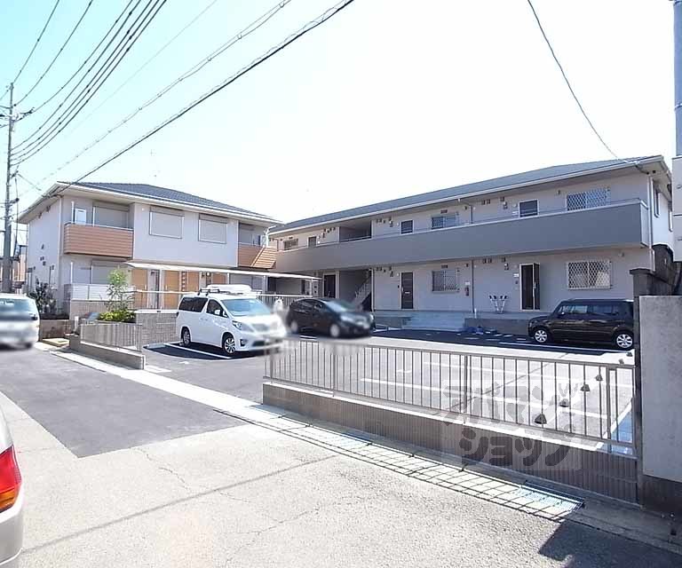 建物外観　２０１４年３月末完成