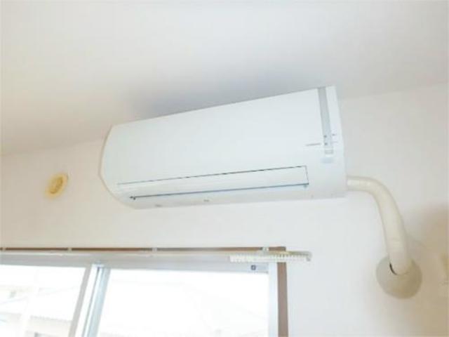 その他　エアコン付き
