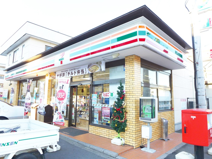 コンビニ　セブンイレブン（コンビニ）まで160m