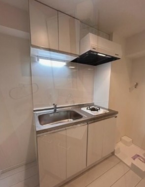 キッチン　※別部屋参考写真