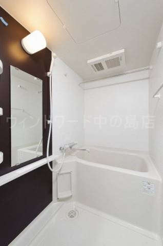 バス・シャワールーム　詳細は、ウィンドワード中の島店までご相談下さい。