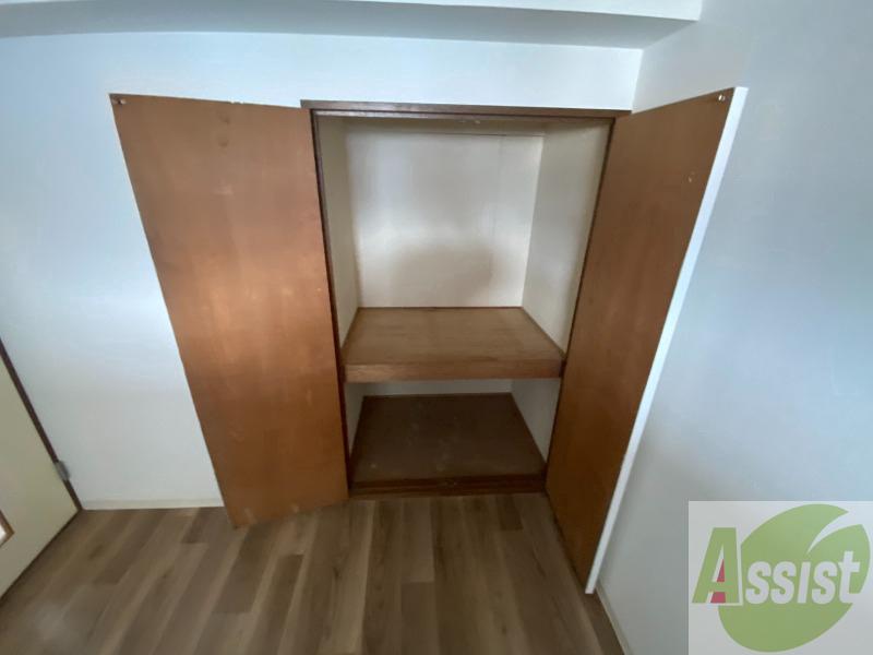 収納　寝室の収納です。部屋がすっきり片付きます。