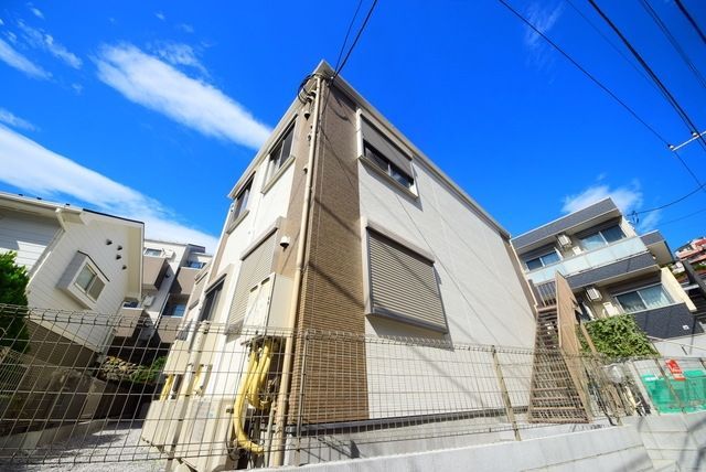 建物外観　★横浜エリアのお部屋探しはタウンハウジング上大岡店まで★