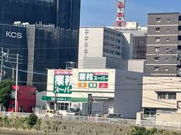 地下鉄七隈線 渡辺通駅 バス乗車時間：10分 最寄りバス停で下車 徒歩6分 15階建 築24年の周辺写真