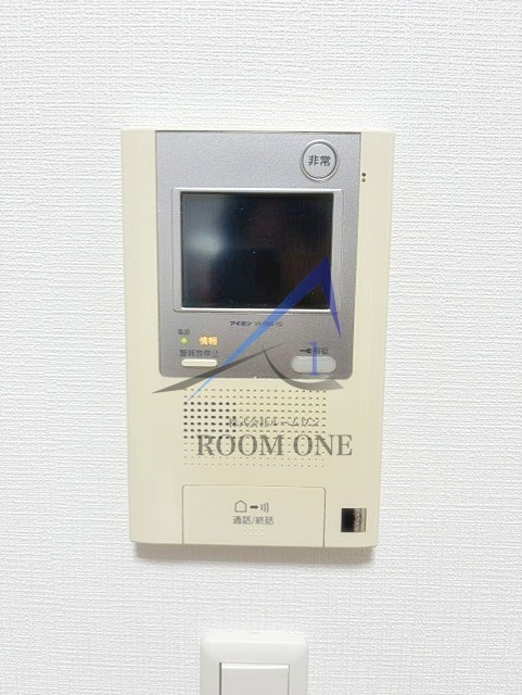 セキュリティ　モニター付インターホンです。