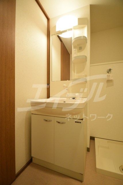 地下鉄谷町線 天満橋駅 徒歩5分 10階建 築21年の内装写真