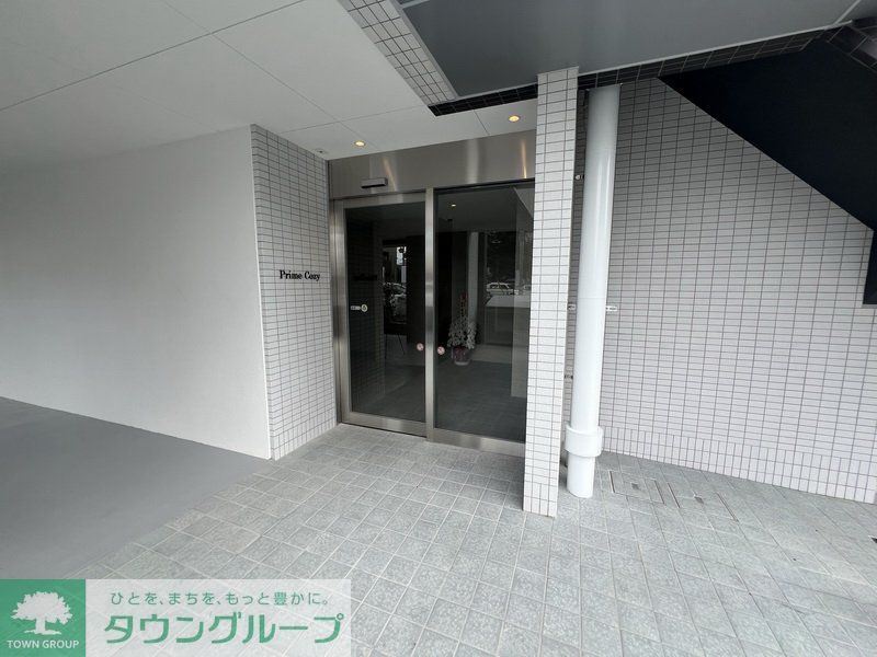 エントランス　エントランス