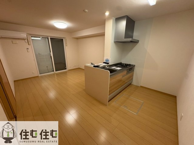 ファミーユA棟の居間写真