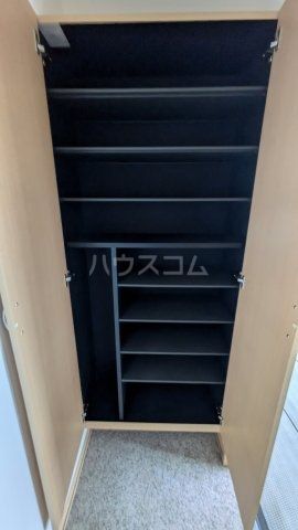 ロイヤルスクエアE棟の内装写真