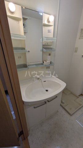 ロイヤルスクエアE棟の内装写真