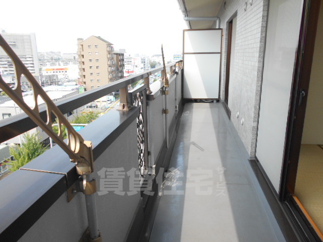 地下鉄御堂筋線 新金岡駅 徒歩6分 7階建 築30年の内装写真