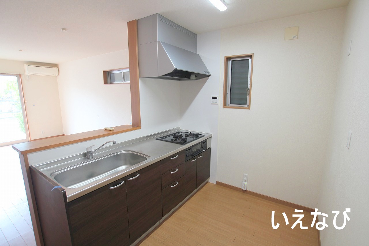 ＪＲ宇野線 久々原駅 徒歩12分 2階建 築14年のキッチン写真