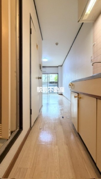 ＪＲ久大本線 久留米大学前駅 徒歩3分 3階建 築38年の内装写真
