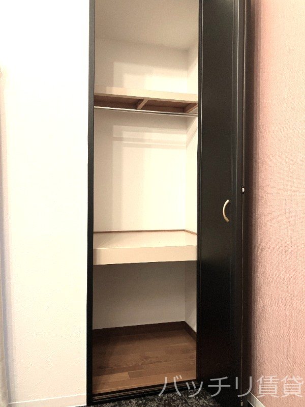 収納　＊画像は別部屋の為イメージ、現状を優先致します