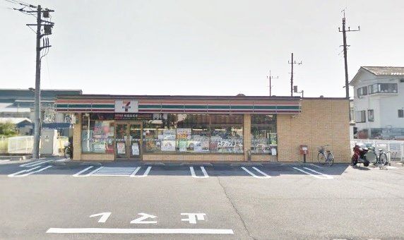 コンビニ　セブンイレブン三郷新和3丁目店（コンビニ）まで800m
