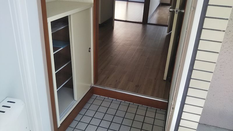 玄関