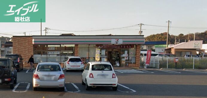 コンビニ　セブンイレブン 新倉敷駅前３丁目店（コンビニ）まで355m