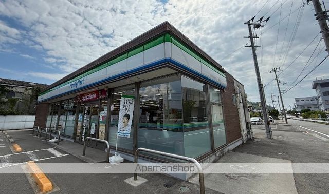 コンビニ　ファミリーマート今治大西九王店（コンビニ）まで2259m