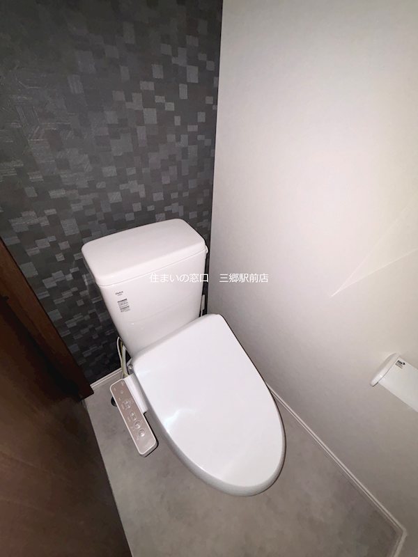 Pine Da Casa三郷中央Aのトイレ写真