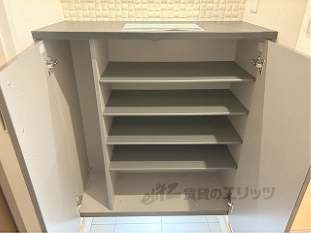 収納　下駄箱