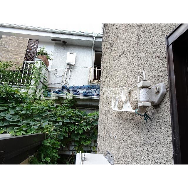 その他設備　物干し竿かけられます