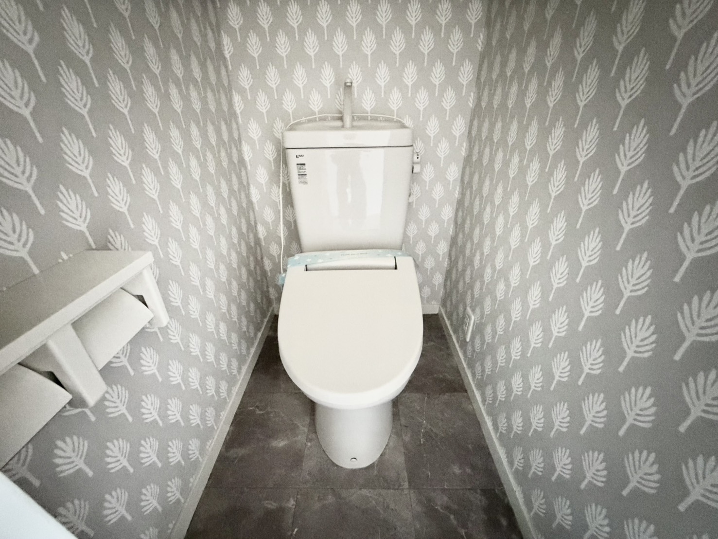 浅尾ビルのトイレ写真