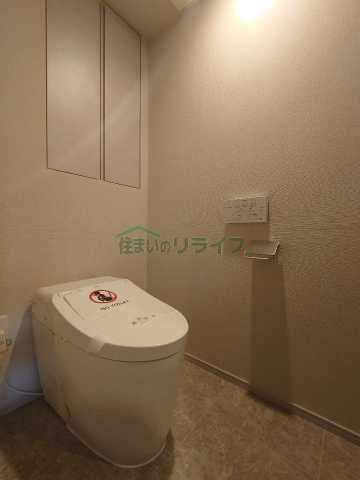 トイレ　別部屋の参考写真です
