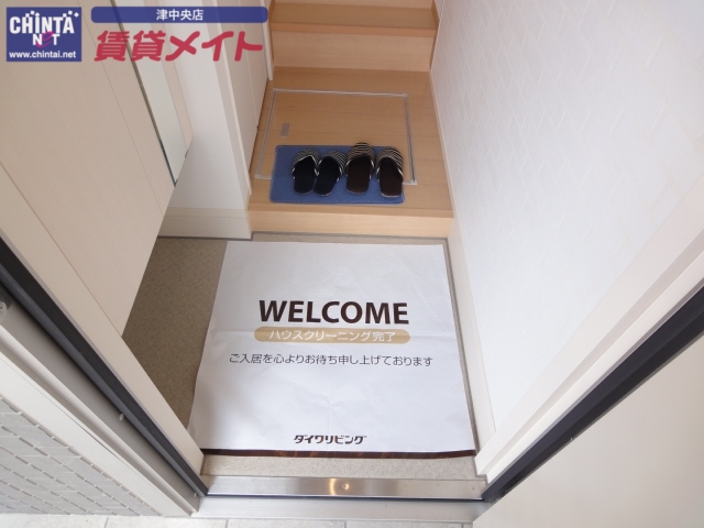 カーサ絆 I棟の玄関写真