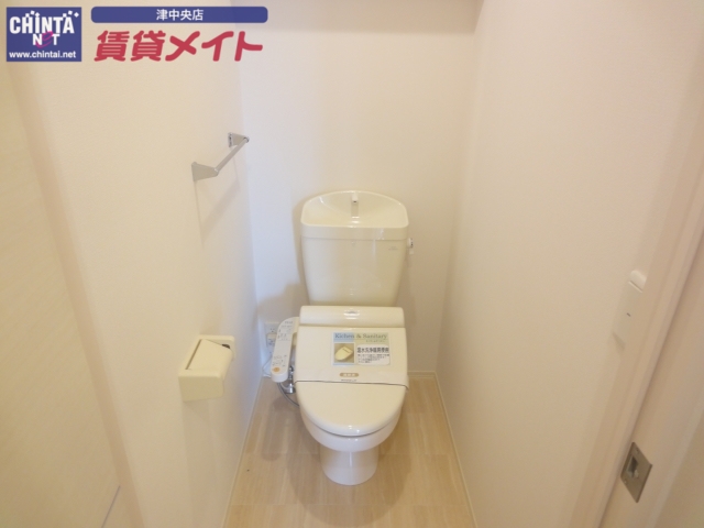 カーサ絆 I棟のトイレ写真