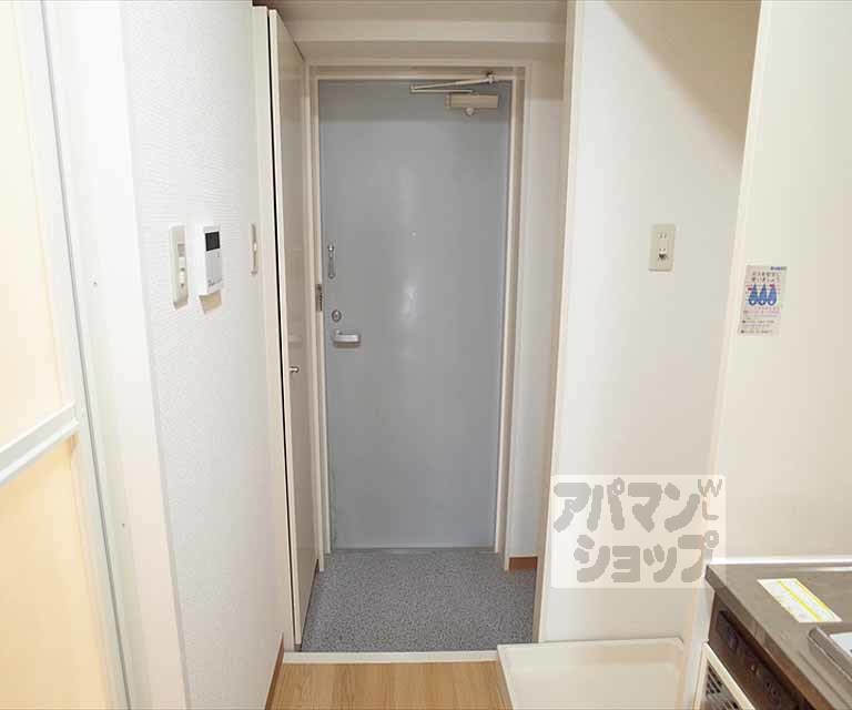 ハイム近衛の玄関写真