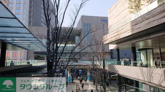 スーパー　ビオセボン二子玉川東急フードショー店（スーパー）まで1100m