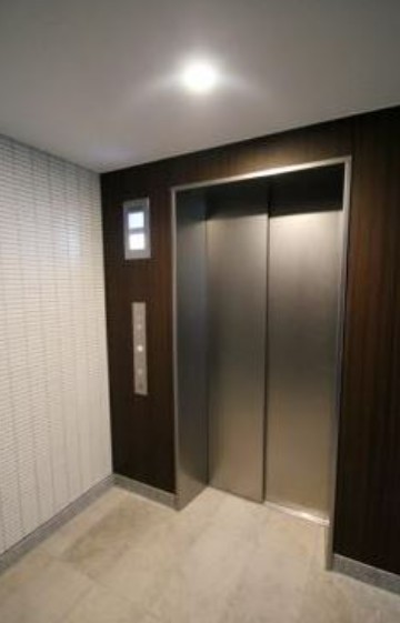 都営浅草線 浅草橋駅 徒歩1分 14階建 築20年の外観写真