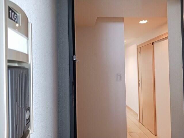 東武東上線 志木駅 徒歩11分 5階建 築14年の玄関写真