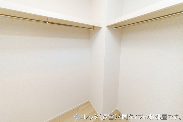 スプリング ファインIIの内装写真