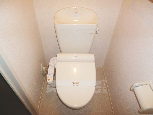 ＪＲ湖西線 比叡山坂本駅 徒歩7分 2階建 築17年のトイレ写真