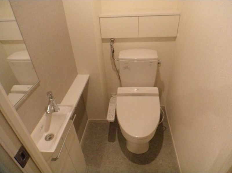 プライムメゾン大通公園のトイレ写真